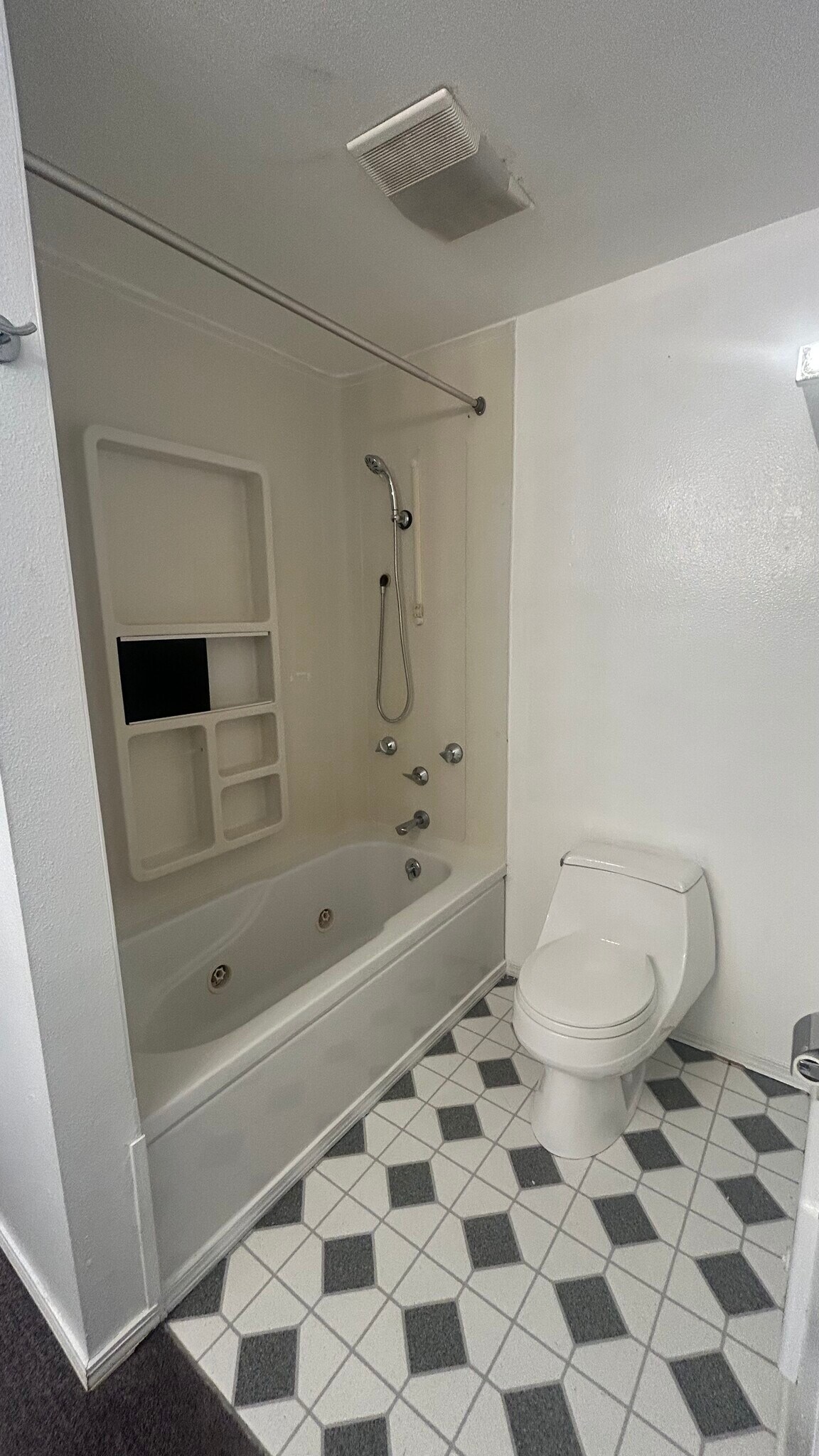 Building Photo - 28430 16th Ave S