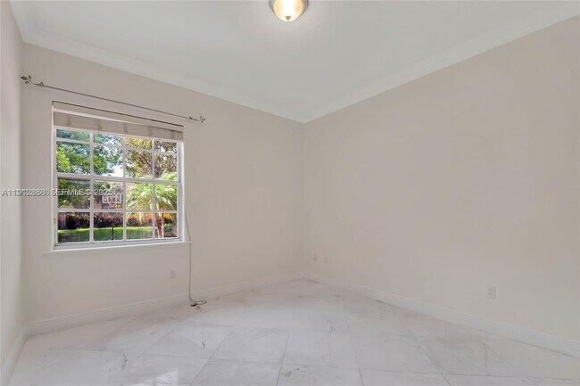 Building Photo - 17117 SW 82nd Ct