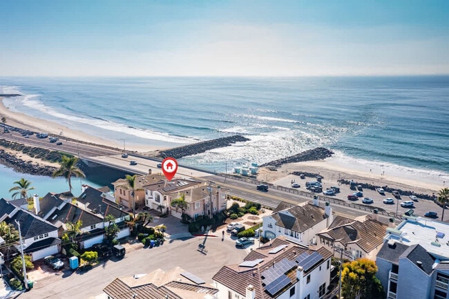 Building Photo - 125 Chinquapin Ave