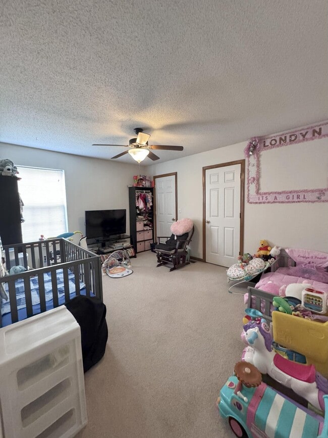 Building Photo - 3601 Berkshire