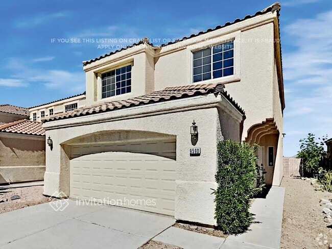 Building Photo - 9590 Friant St