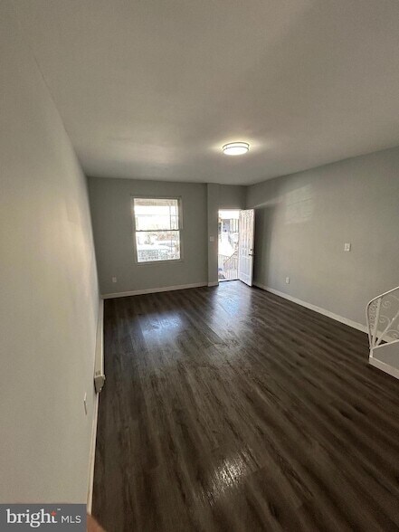 Building Photo - 1920 Ruan St