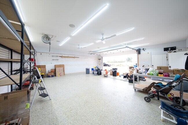 Building Photo - 7745 Vincent Ave S