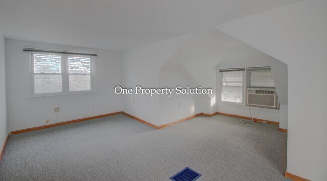 Building Photo - 2956 W 19th Pl
