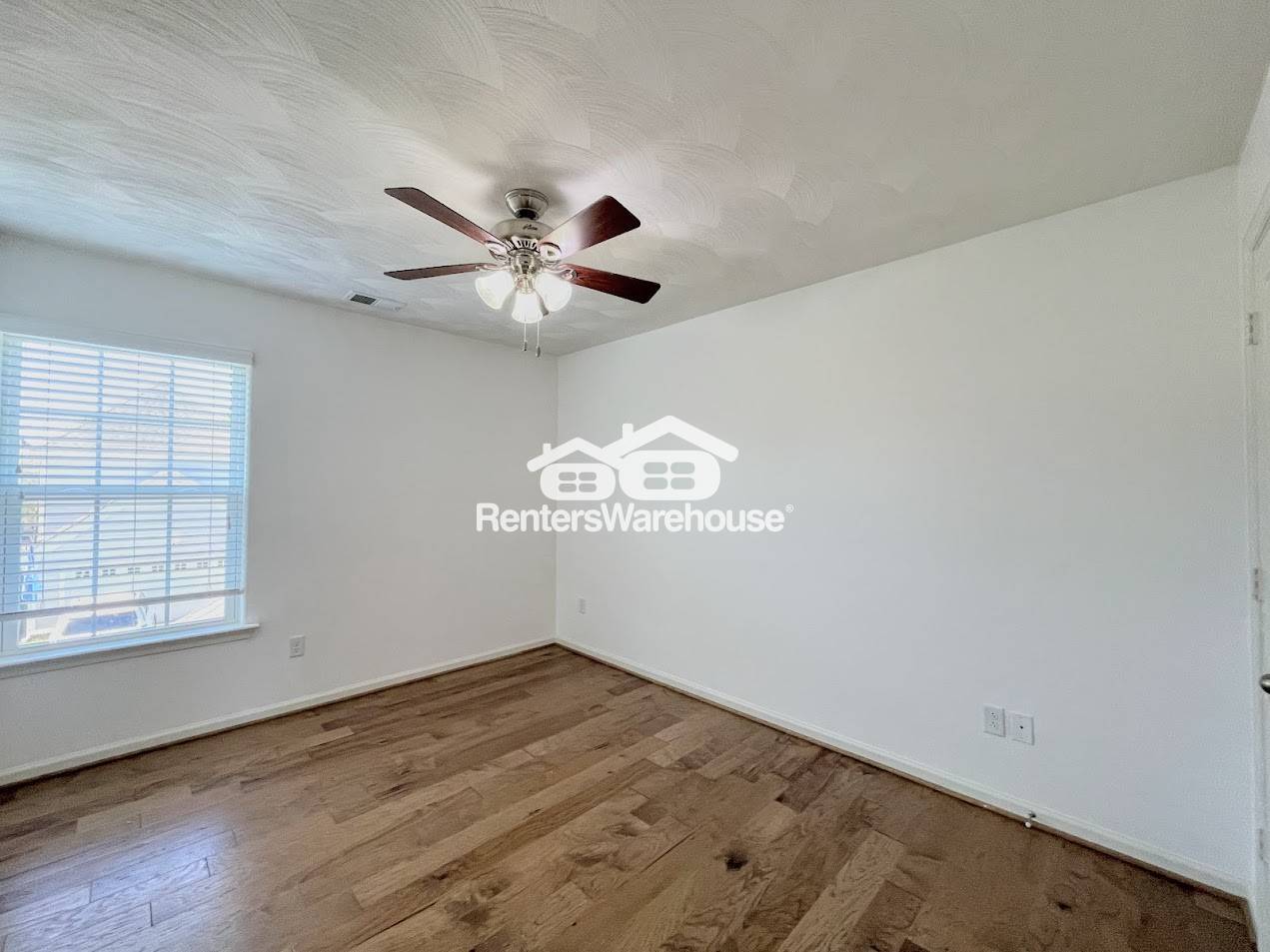Building Photo - 6713 Hampton Roads Pkwy