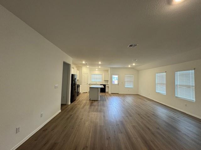 Building Photo - 222 Carmello