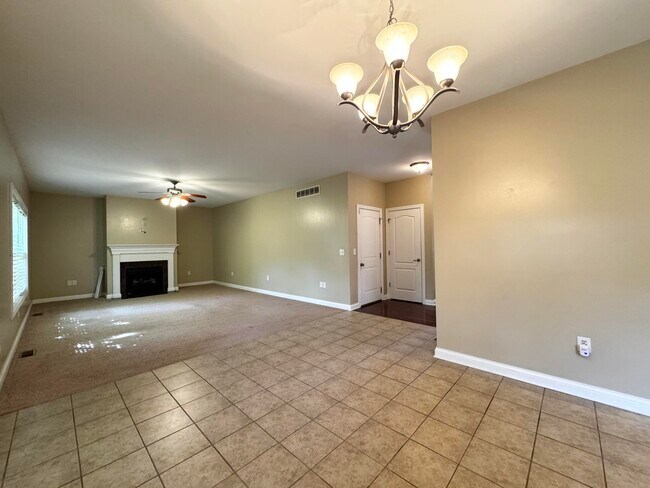 Building Photo - 3020 Blackford Pkwy