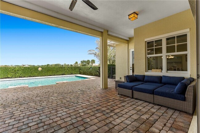 Building Photo - 7634 S Polo Grounds Ln