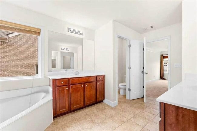 Building Photo - 2588 Cannon Farm Ln