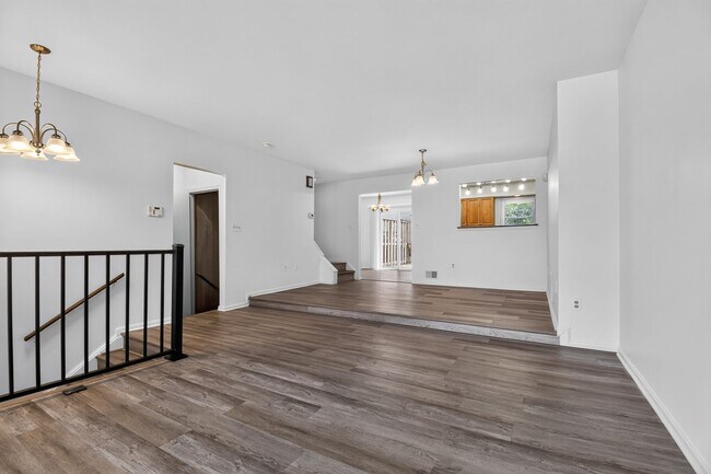 Building Photo - 5560 E Boniwood Turn