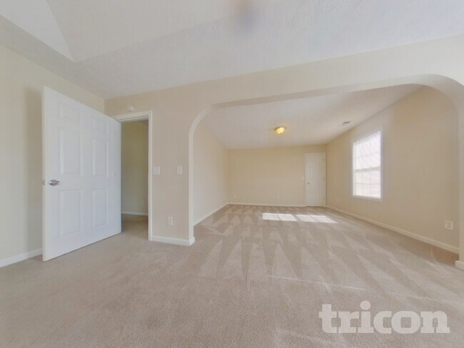 Building Photo - 20 Mattie Ln