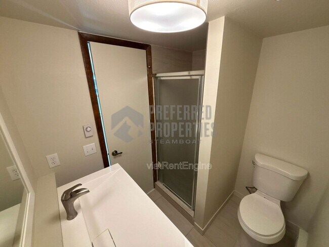 Building Photo - 1555 Shadow Run Ct