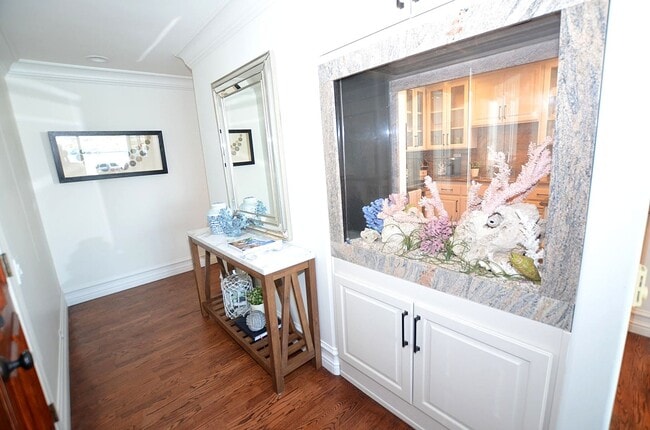 Building Photo - 3 Bedroom 2 bath Vacation Rental.