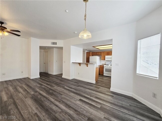 Building Photo - 833 Aspen Peak Loop