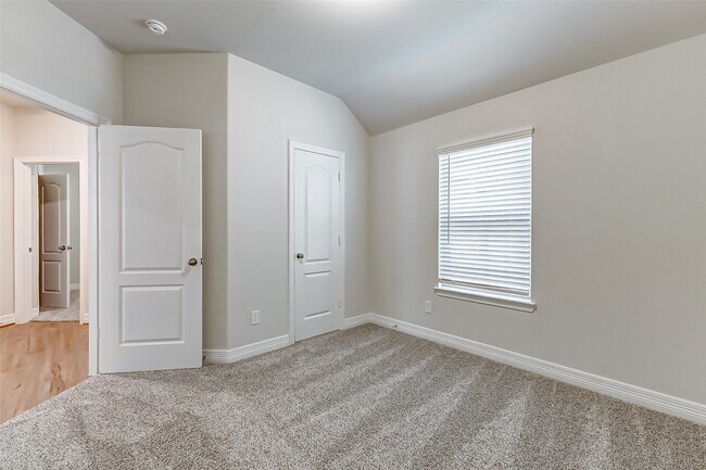 Building Photo - 8443 Red Shiner Wy