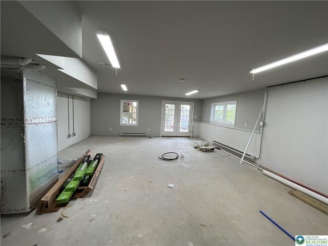 Building Photo - 203 N 7th St