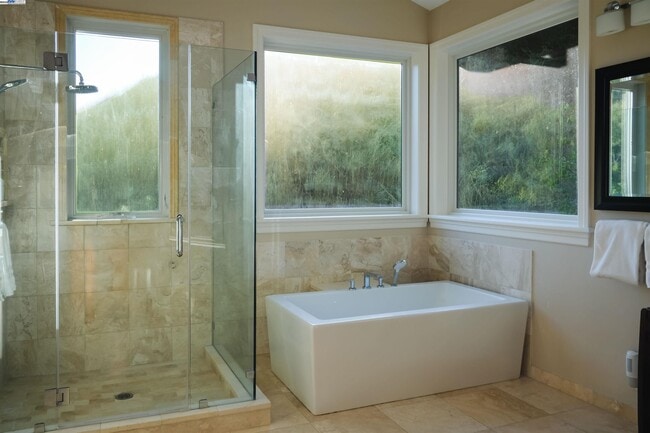 Building Photo - 5700 Alhambra Valley Rd