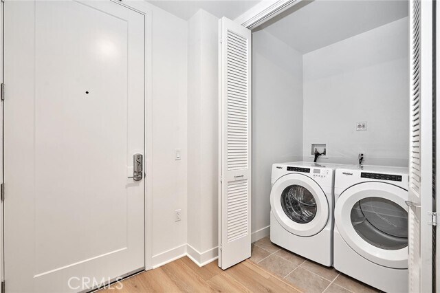 Building Photo - 3201 Rivington