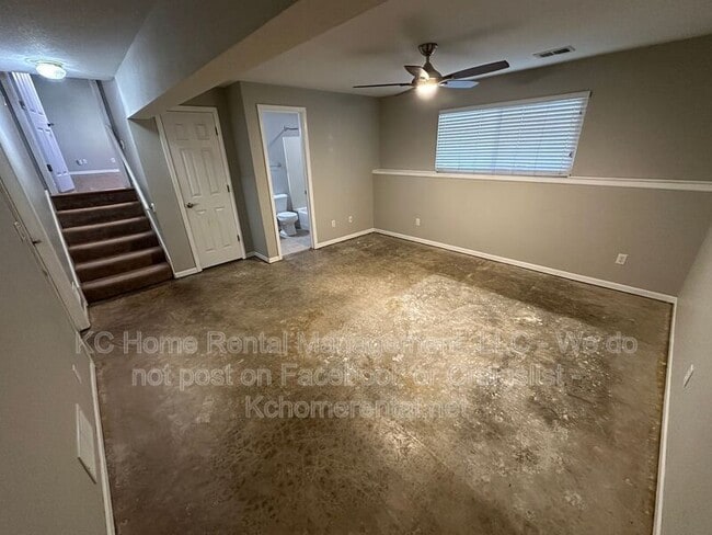 Building Photo - 224 S Huntsman Blvd