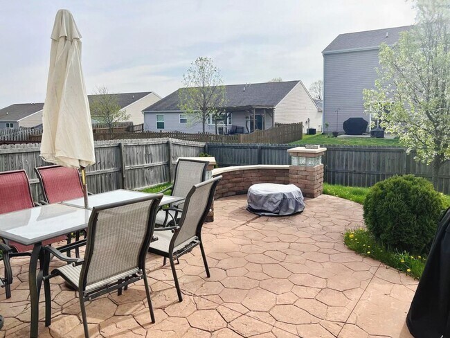 Building Photo - Charming 4-Bed Home in Blackthorne Subdivision - Cul-de-Sac Location!