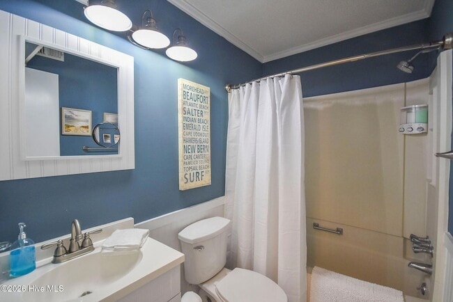 Building Photo - 301 Commerce Way