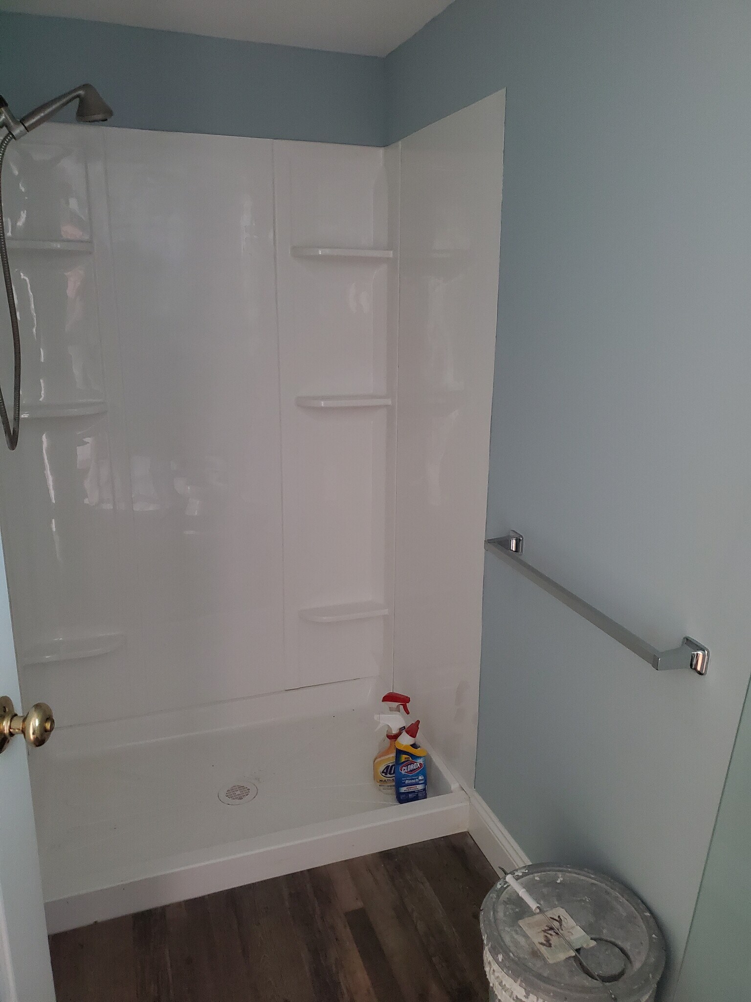 Building Photo - 132 Lawrence Rd