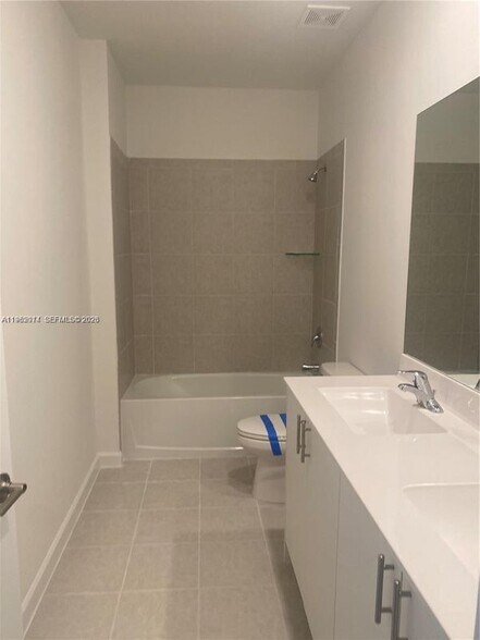 Building Photo - 28857 SW 163rd Ct