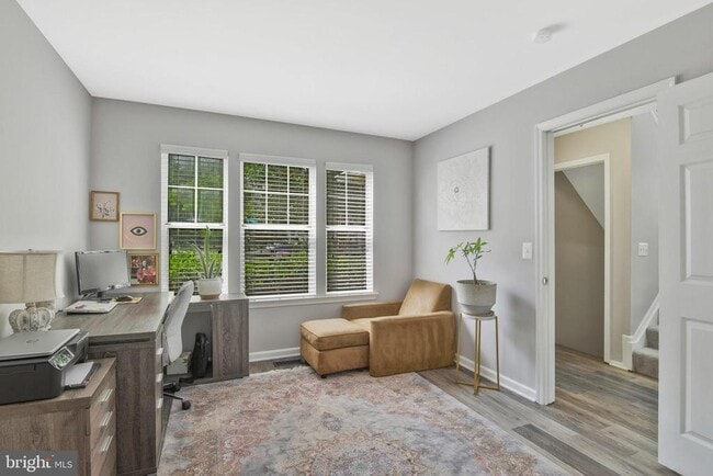 Building Photo - 1 Bentmoor Ct