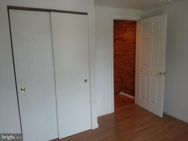 Building Photo - 1404 Woodall St