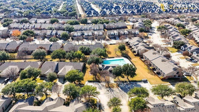 Building Photo - What's special