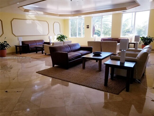 Building Photo - 3500 Coral Wy