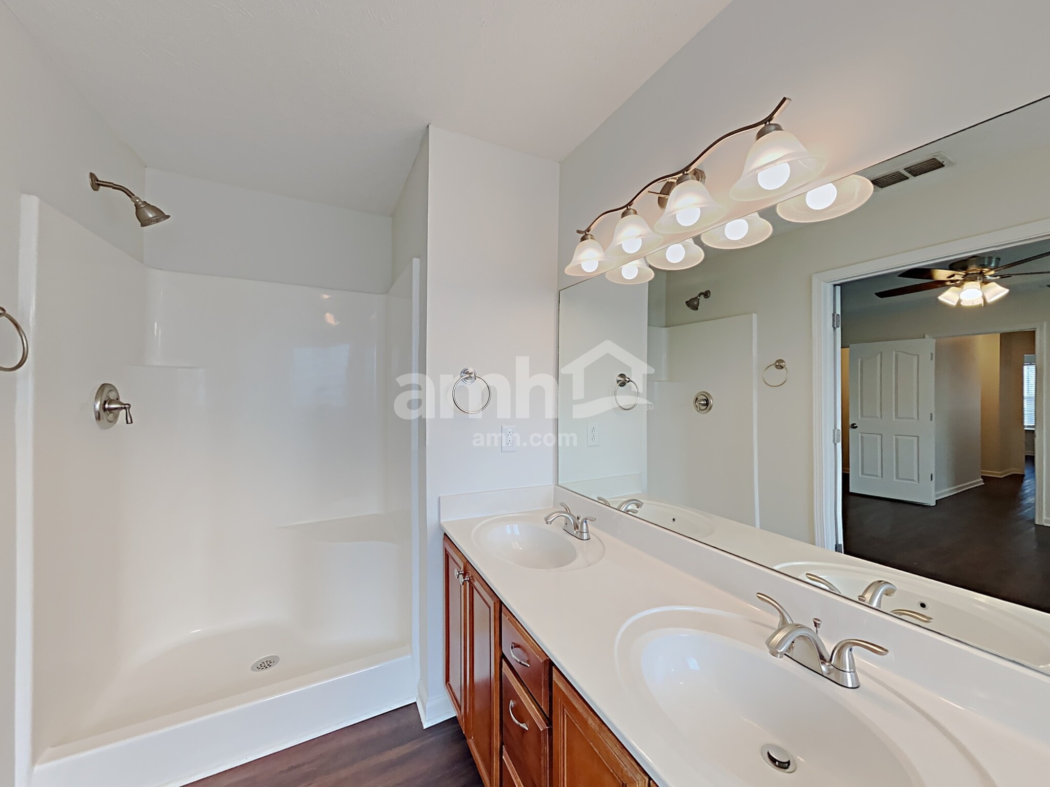 Building Photo - 3215 Cinch Ct