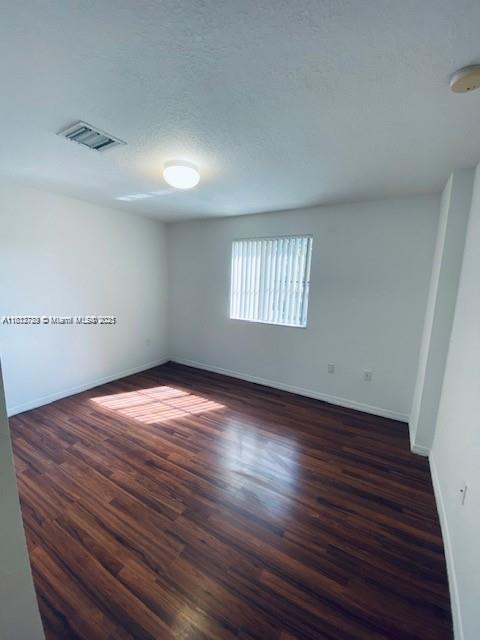 Building Photo - 6055 SW 19th Ct