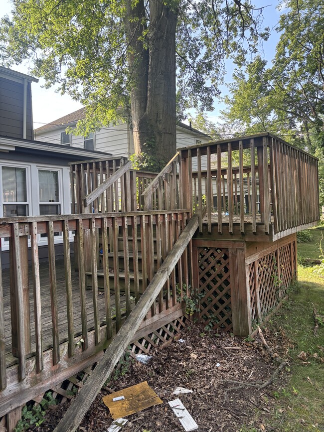 Building Photo - 984 Greenwood Ave