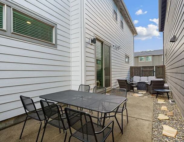 Building Photo - 8138 SE Reddington St