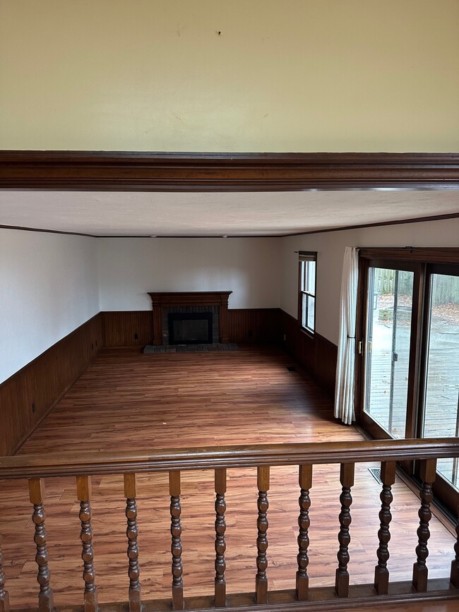 Building Photo - 776 Meadowbrook Ave