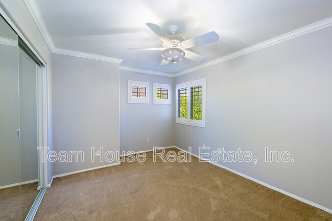 Building Photo - 18210 Shannon Ridge Pl