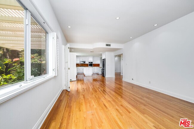 Building Photo - 6074 W 75th Pl