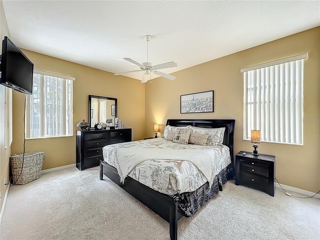 Building Photo - 520 Orista Dr