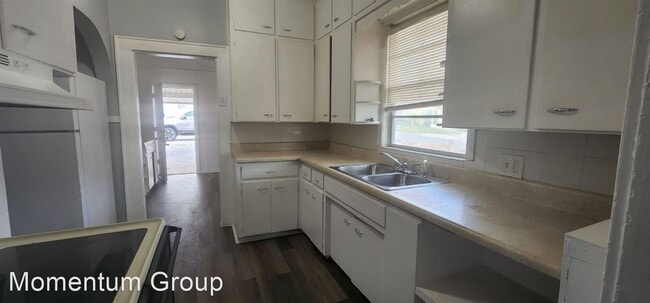 Building Photo - 3 br, 2 bath House - 1148 Gilmore Avenue