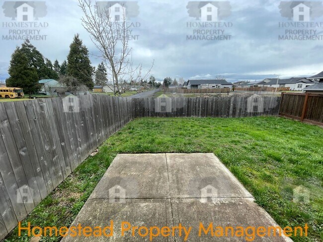 Building Photo - 476