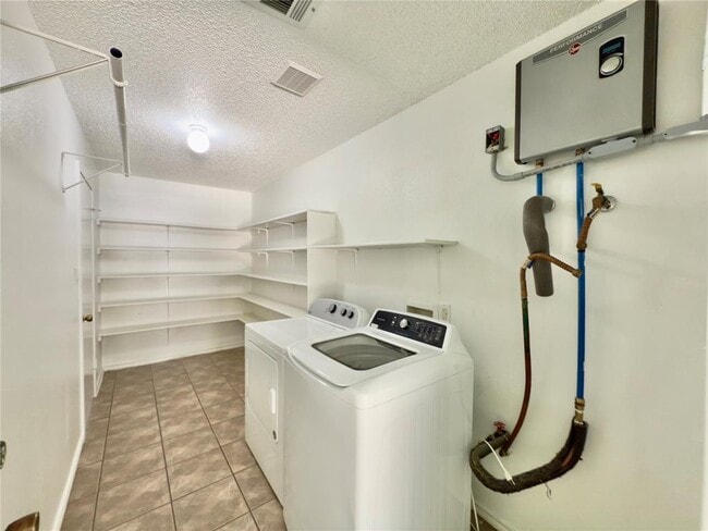 Building Photo - 7817 Marble Ridge Dr