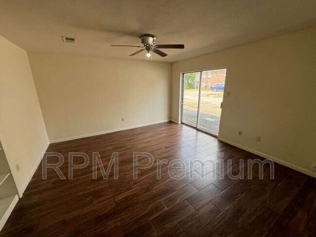 Building Photo - 5268 S Brightside View Dr