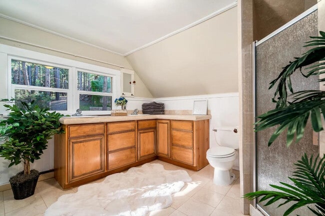 Building Photo - 4955 Hidden Hollow Rd