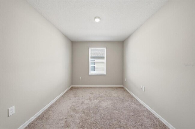 Building Photo - 11405 Cay Spruce Wy