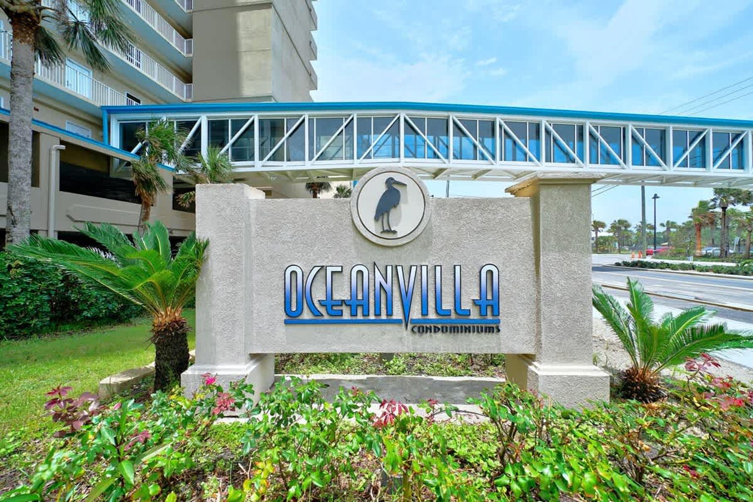 Building Photo - 10625 Front Beach Rd