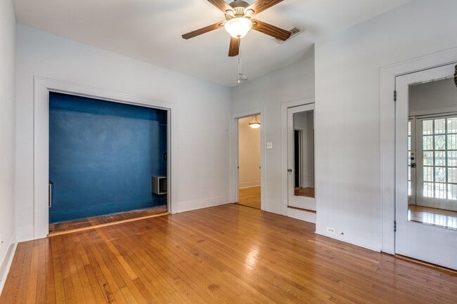 Building Photo - CHARMING 3-BEDROOM HOME IN MONTE VISTA