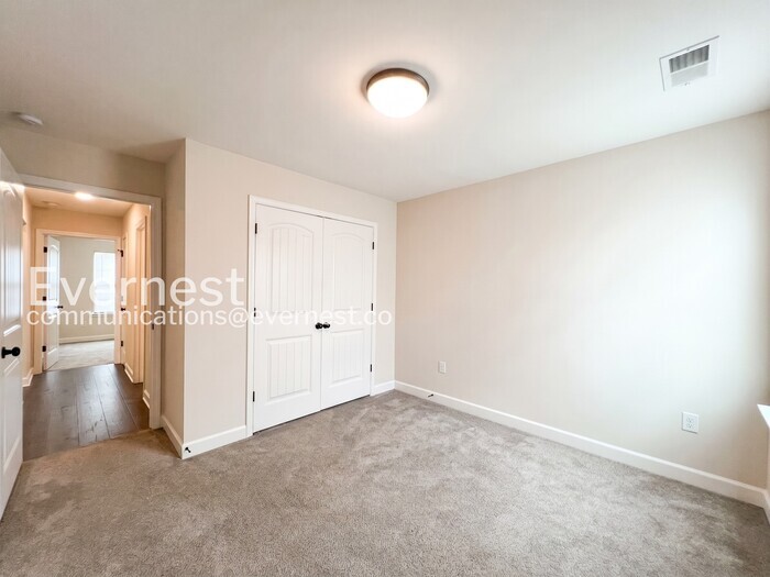 Building Photo - 4876 Reunion Dr