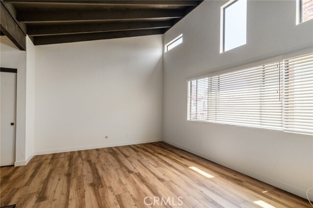 Building Photo - 313 Diamond