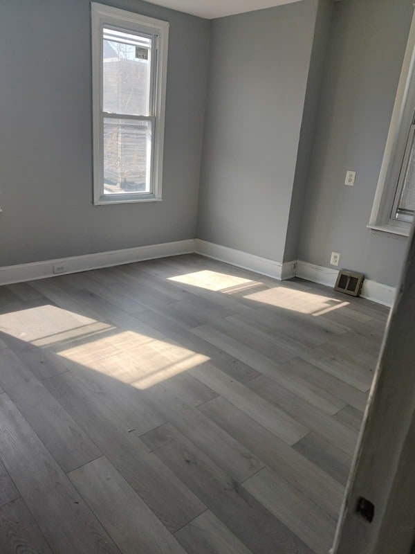 Building Photo - 728 E Ontario St